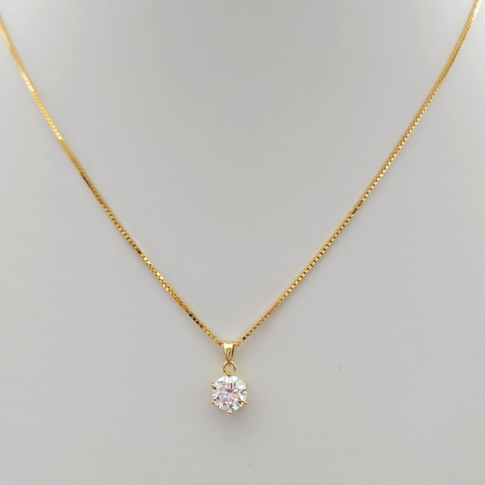 1ct 6prong Moissanite Necklace. Yellow Gold Plated